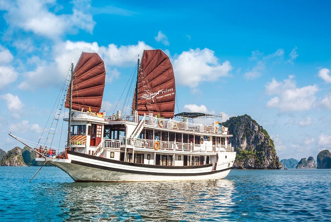 Ha Long Tour